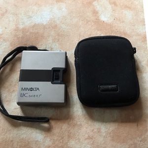 Minolta UC 6x18 97 deg. compact binoculars & case